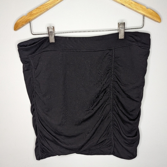 Athleta Odyssey Twisted Ruche Skirt Size Woman's Large - Picture 4 of 5
